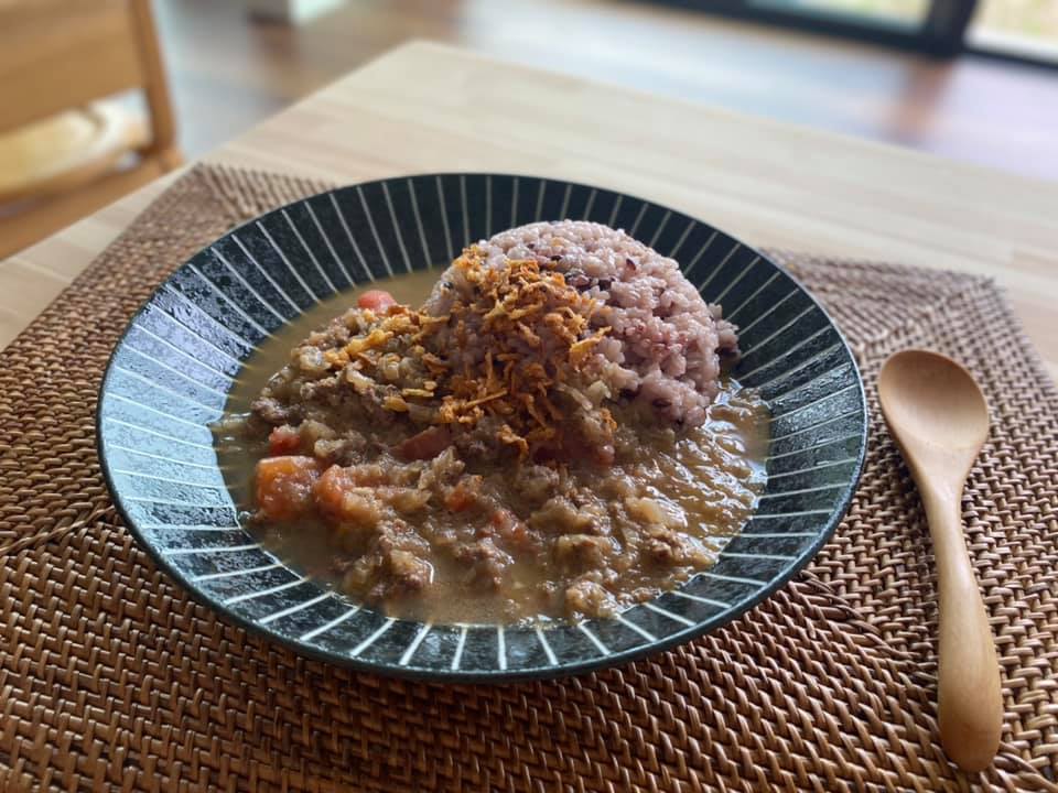 シカミンチのスパイスカレー