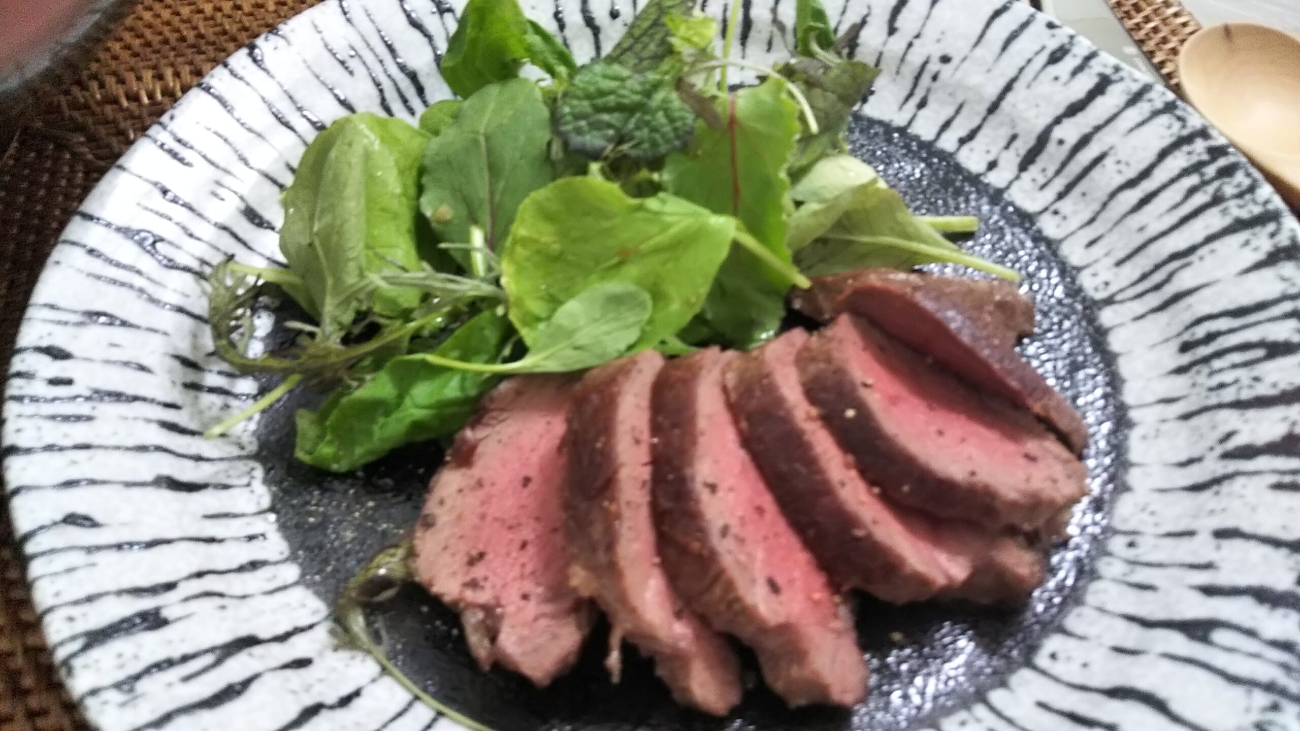 ロースステーキとパスタ